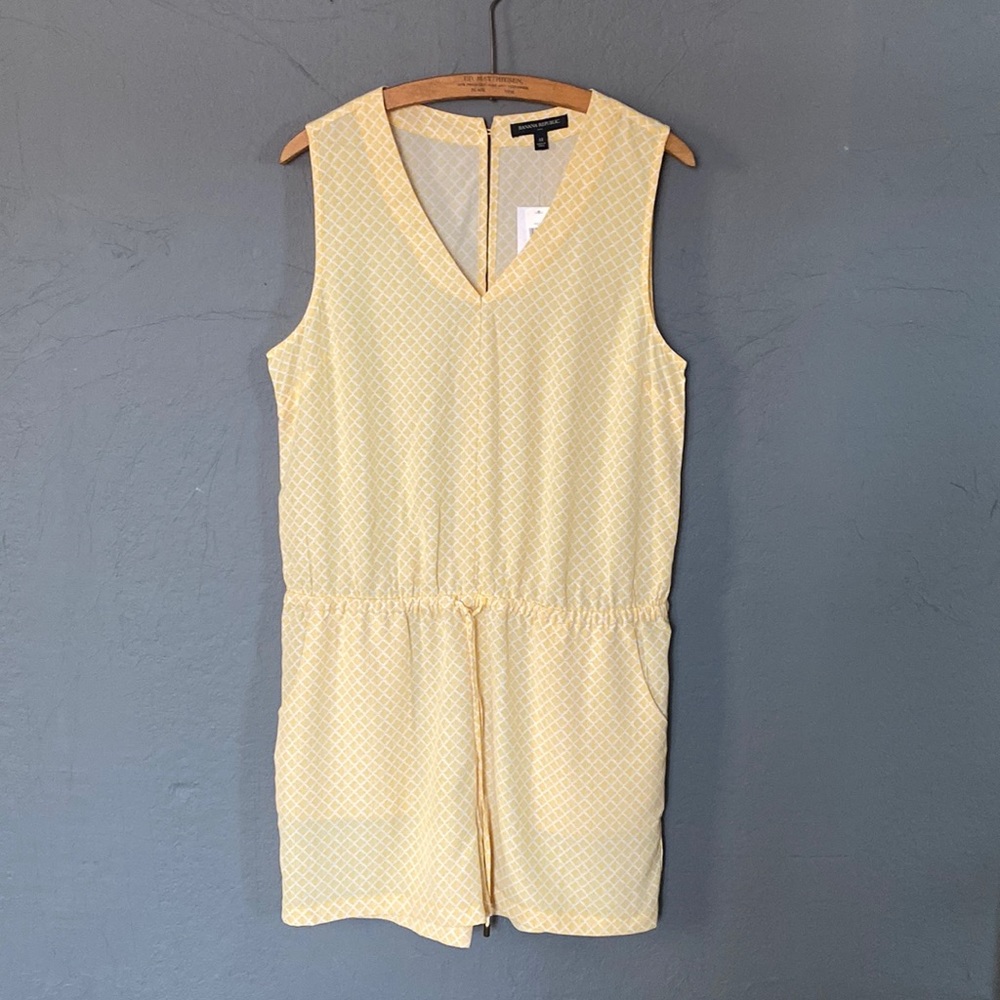 Banana Republic Factory Yellow Light Weight Spring Romper w Pockets NWT …